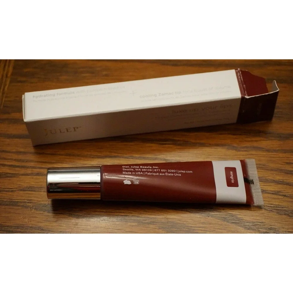 Julep Tinted Conditioning Lip Treatment in Sangria